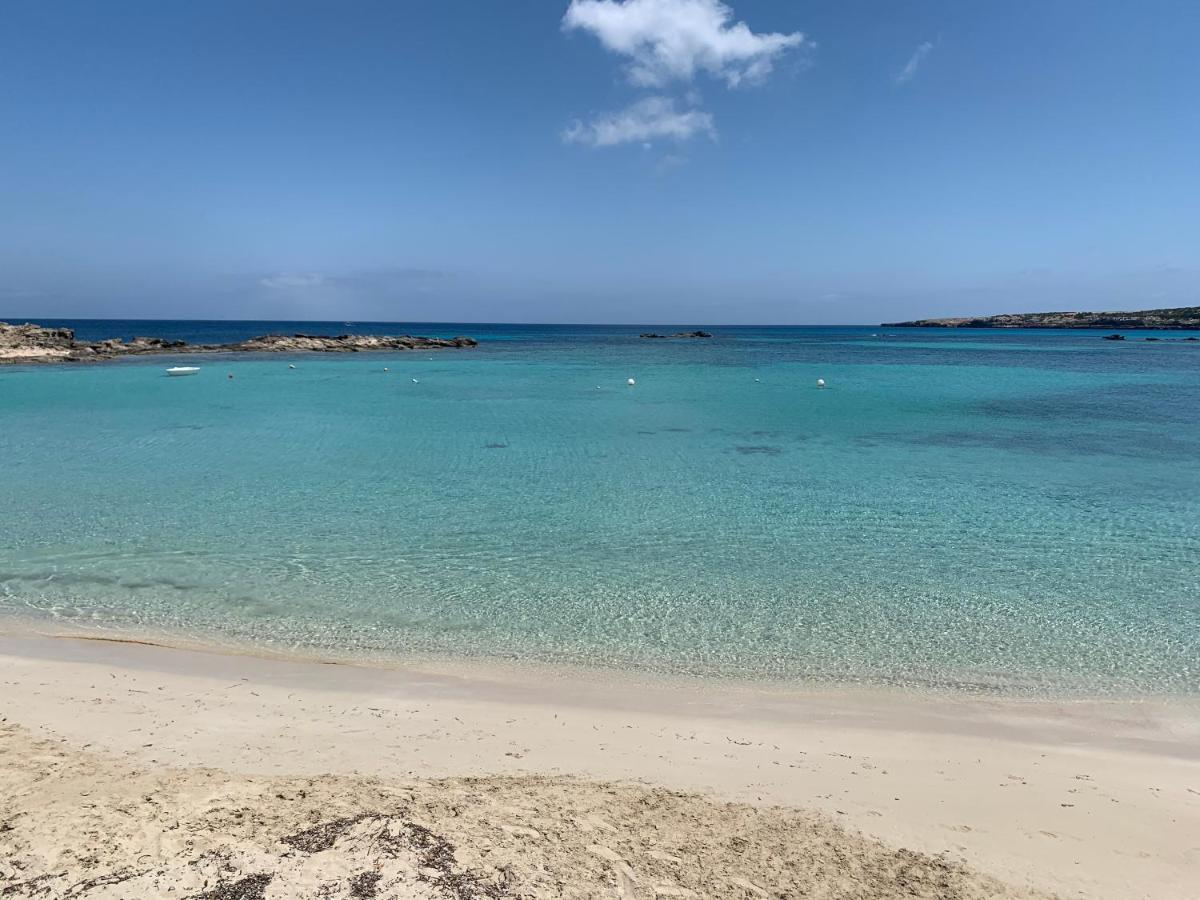 에스푸홀스 Apt Calmacabana A 50M Dal Mare 아파트 외부 사진